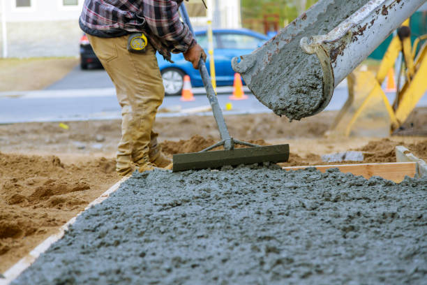 Best Commercial Concrete Services in Desert Palms, CA