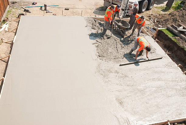 Best Concrete Pool Decks in Desert Palms, CA